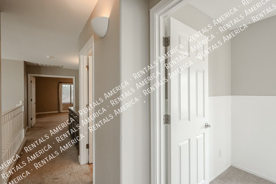 4 Bed 3 Bath Pool Home in Chandlers Copper Commons property image