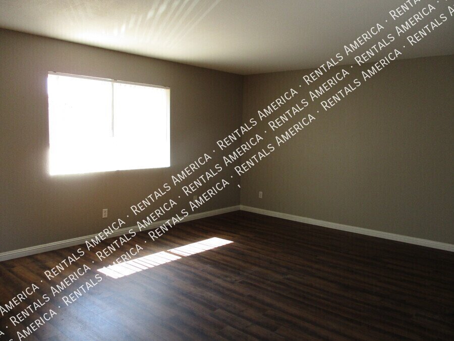 MI SPECIAL! Beautiful 2 Bed 2 Bath in S. Scottsdale! property image