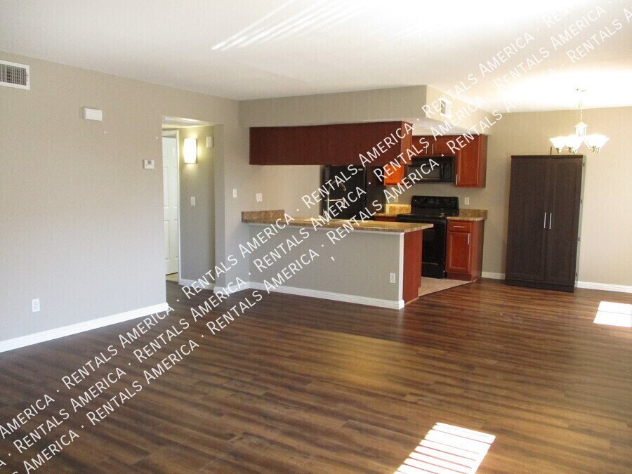 MI SPECIAL! Beautiful 2 Bed 2 Bath in S. Scottsdale! property image