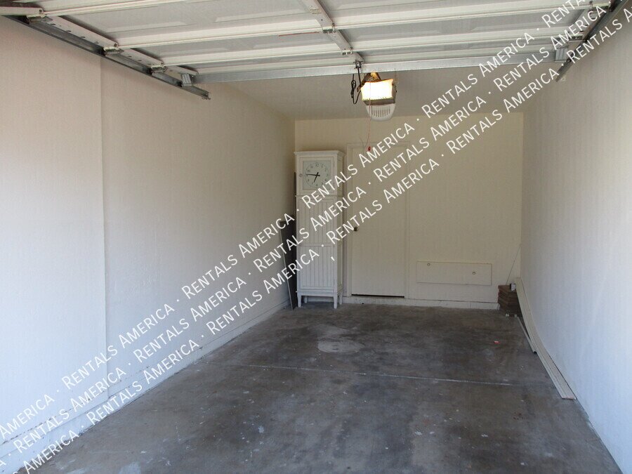 MI SPECIAL! Beautiful 2 Bed 2 Bath in S. Scottsdale! property image