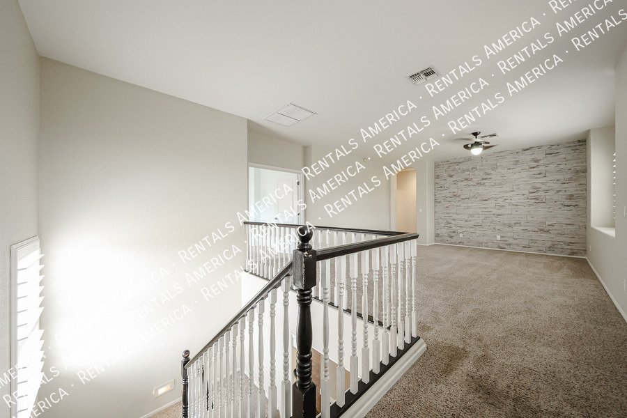 Spacious 4-bed, 2 1/2 bath home located in desirable San Tan Ranch property image