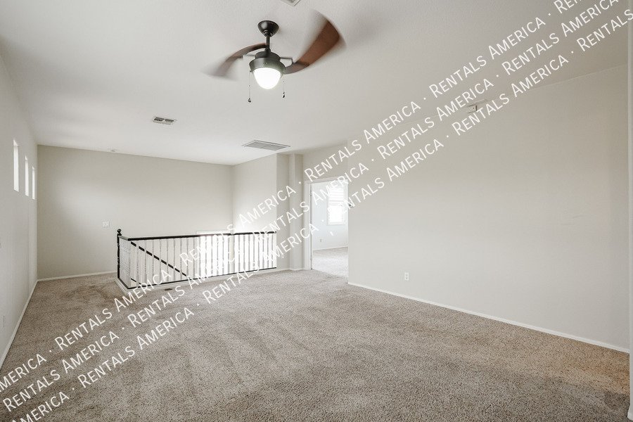 Spacious 4-bed, 2 1/2 bath home located in desirable San Tan Ranch property image