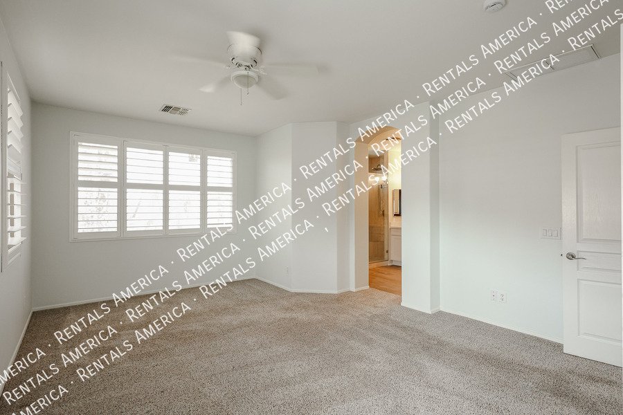 Spacious 4-bed, 2 1/2 bath home located in desirable San Tan Ranch property image