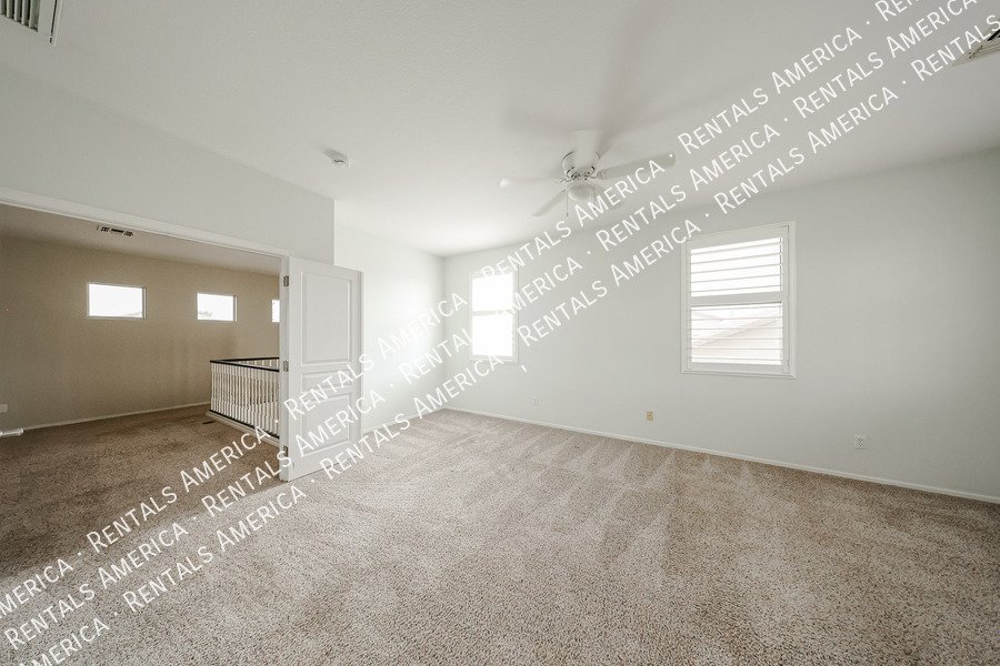 Spacious 4-bed, 2 1/2 bath home located in desirable San Tan Ranch property image