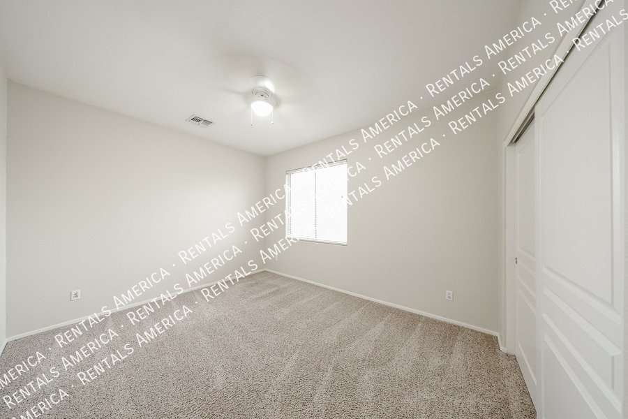 Spacious 4-bed, 2 1/2 bath home located in desirable San Tan Ranch property image