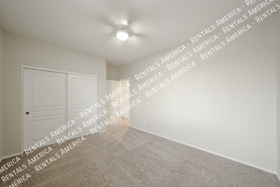 Spacious 4-bed, 2 1/2 bath home located in desirable San Tan Ranch property image