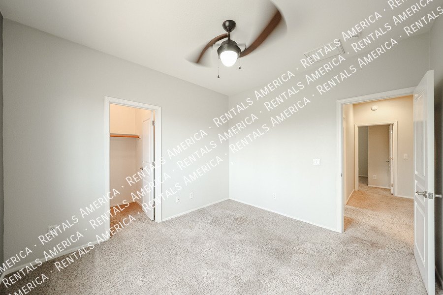 Spacious 4-bed, 2 1/2 bath home located in desirable San Tan Ranch property image