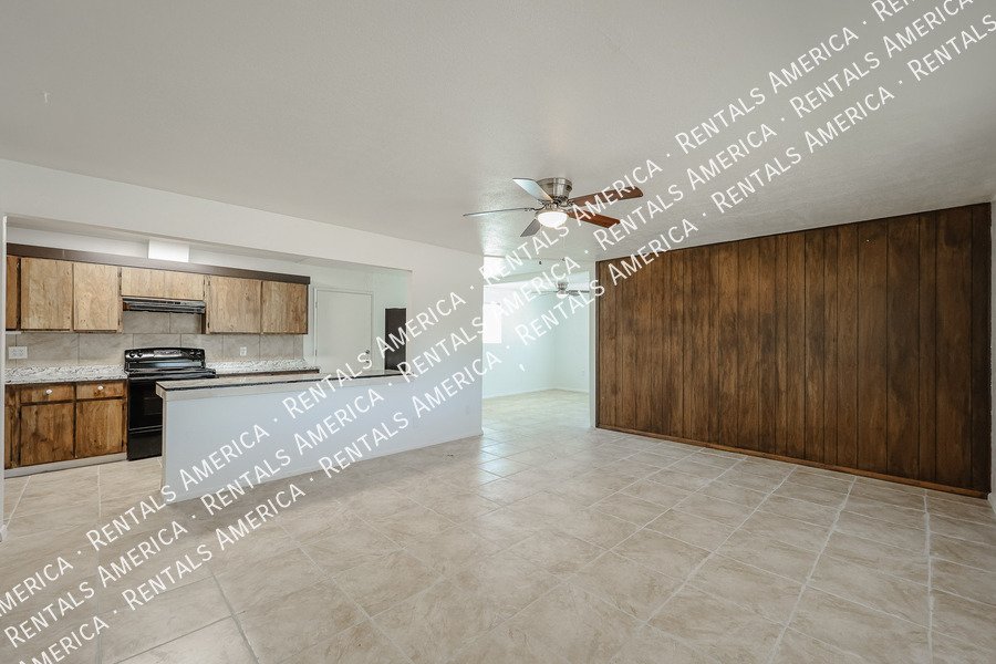 AVAILABLE NOW! Newly Remodeled 4BD 2BA House in Mesa! property image