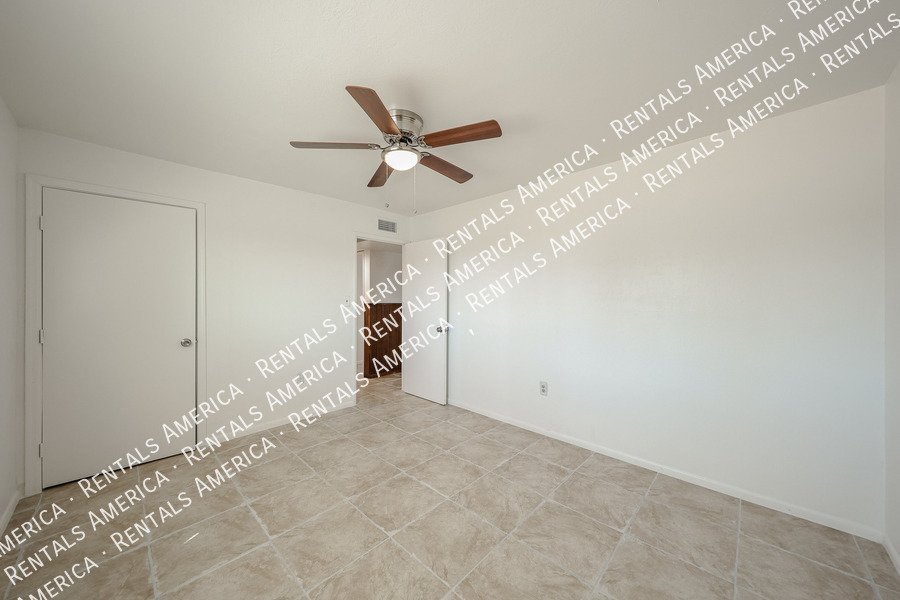 AVAILABLE NOW! Newly Remodeled 4BD 2BA House in Mesa! property image