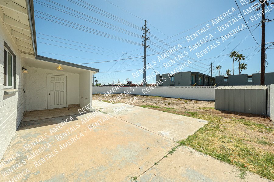 AVAILABLE NOW! Newly Remodeled 4BD 2BA House in Mesa! property image