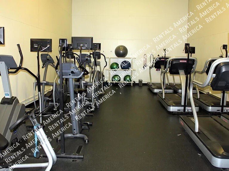 Beautiful home in Val Vista Lakes property image