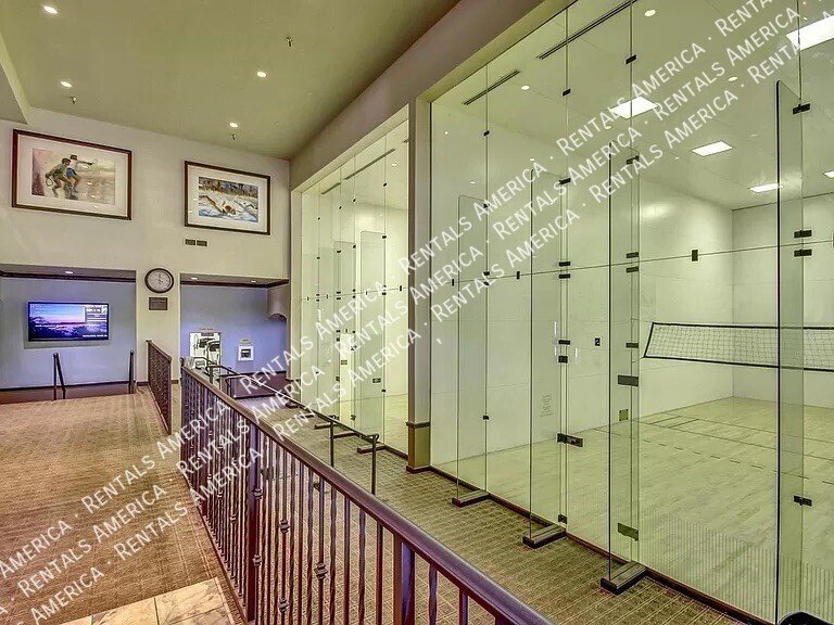 Beautiful home in Val Vista Lakes property image