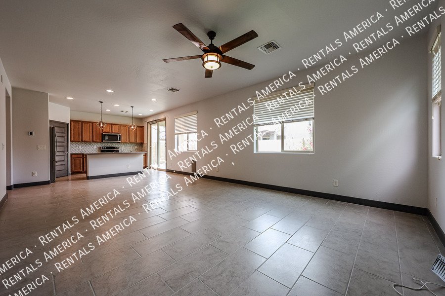 Beautiful 3-bed 2.5-bath home located in the sought-after Eastmark property image