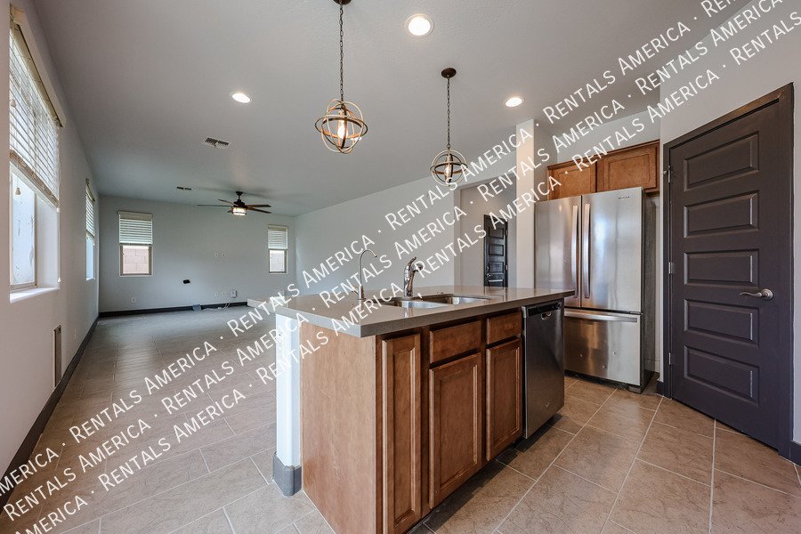 Beautiful 3-bed 2.5-bath home located in the sought-after Eastmark property image