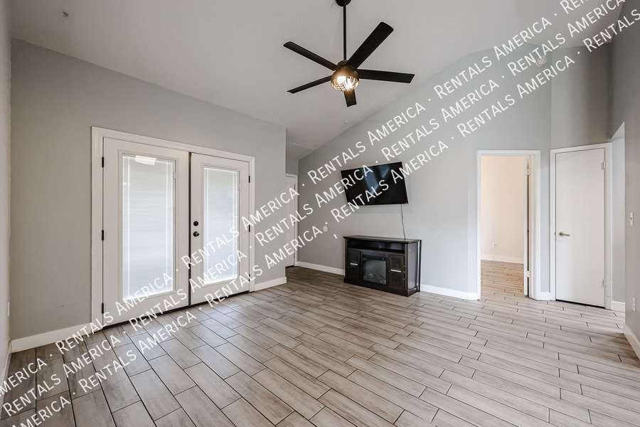 Coming soon! property image
