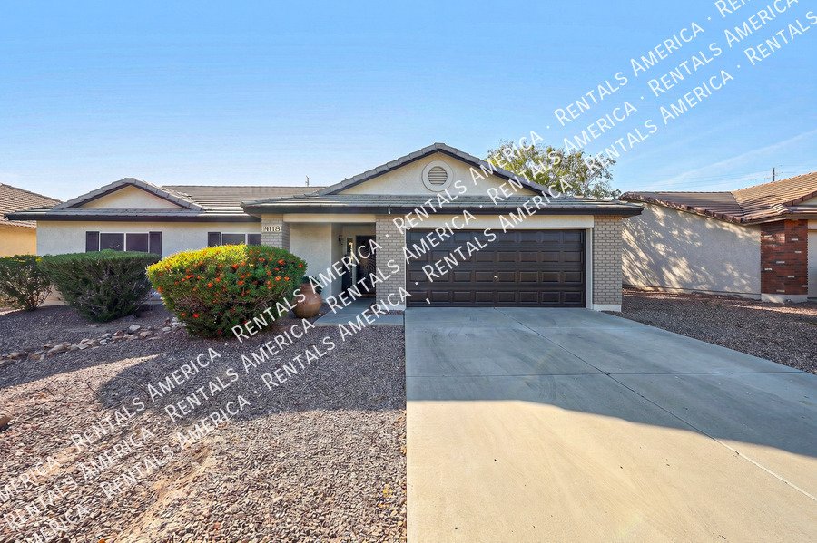 Beautiful 3 BR/2 BA Home in Coronado Ranch, Gilbert w/ Pool! property image