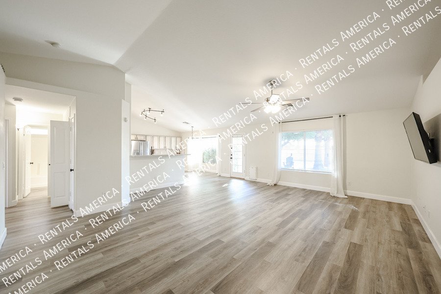 Beautiful 3 BR/2 BA Home in Coronado Ranch, Gilbert w/ Pool! property image