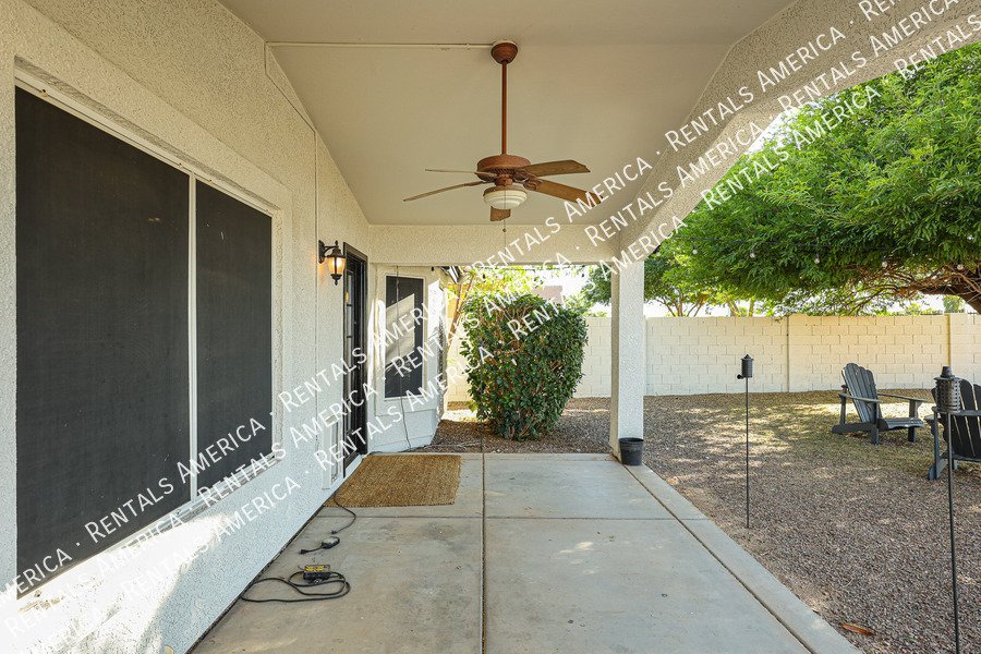 Beautiful 3 BR/2 BA Home in Coronado Ranch, Gilbert w/ Pool! property image