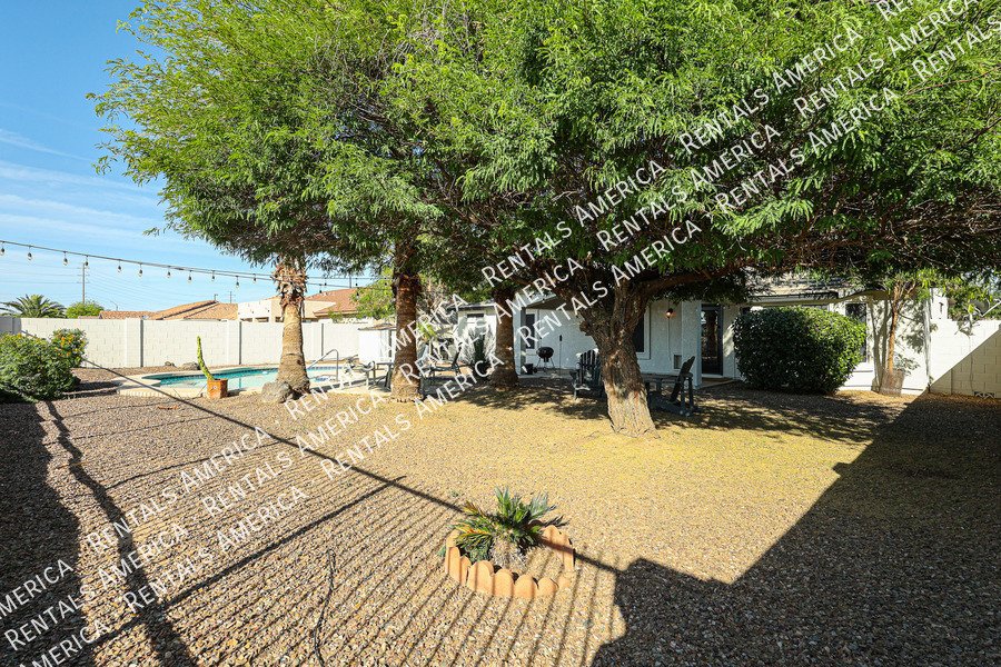 Beautiful 3 BR/2 BA Home in Coronado Ranch, Gilbert w/ Pool! property image