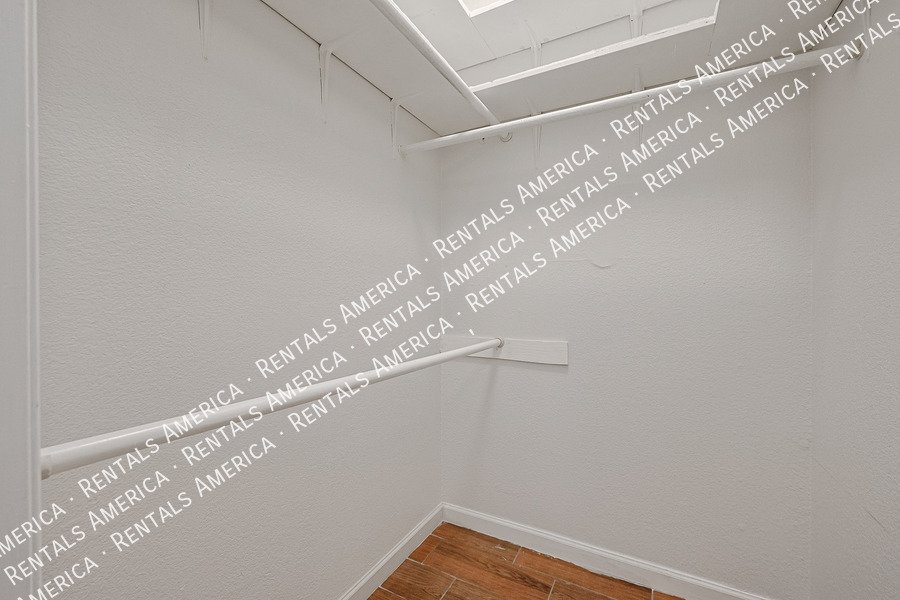 Move in Ready property image