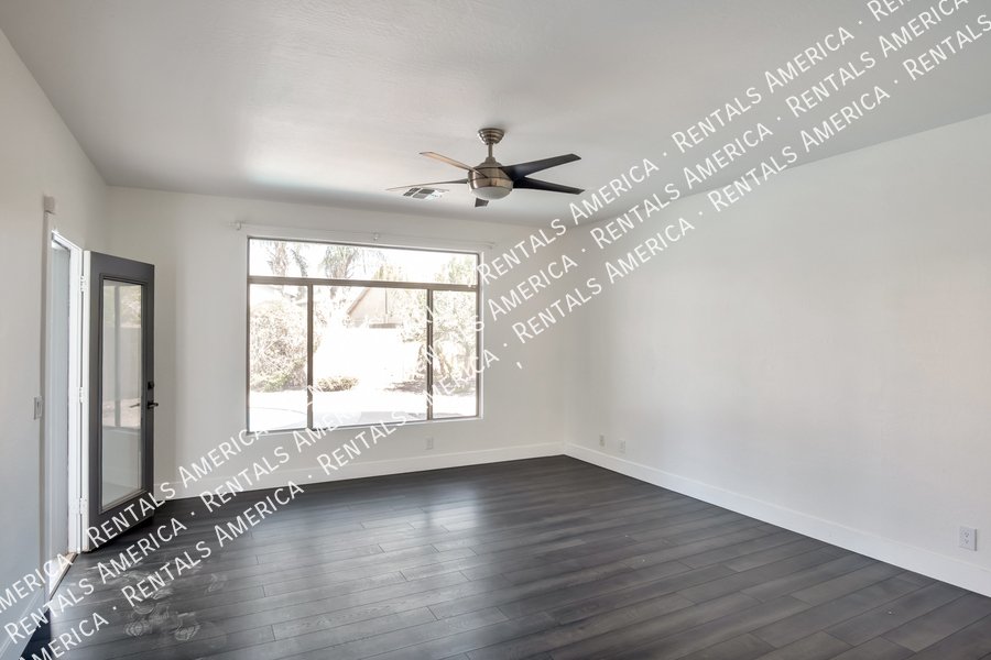 COMING SOON! Stunning 5 Bedroom 3.5 Bath Home in Gilbert! property image