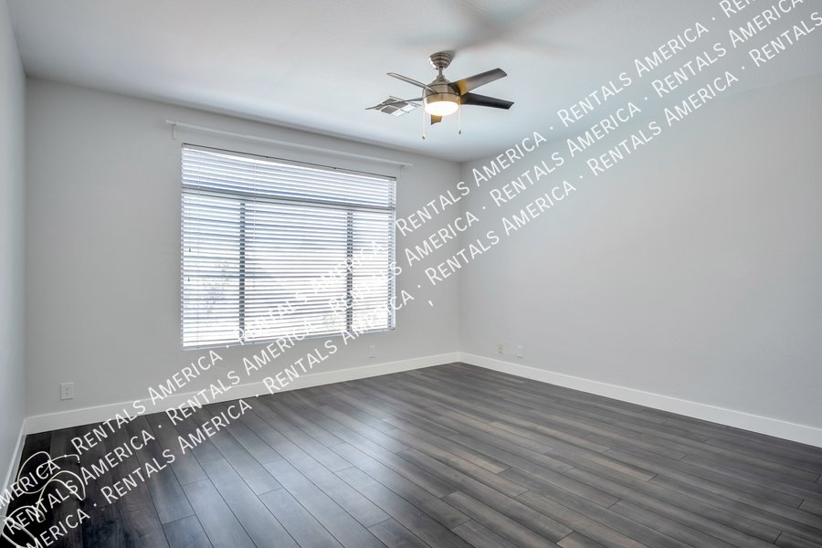 COMING SOON! Stunning 5 Bedroom 3.5 Bath Home in Gilbert! property image