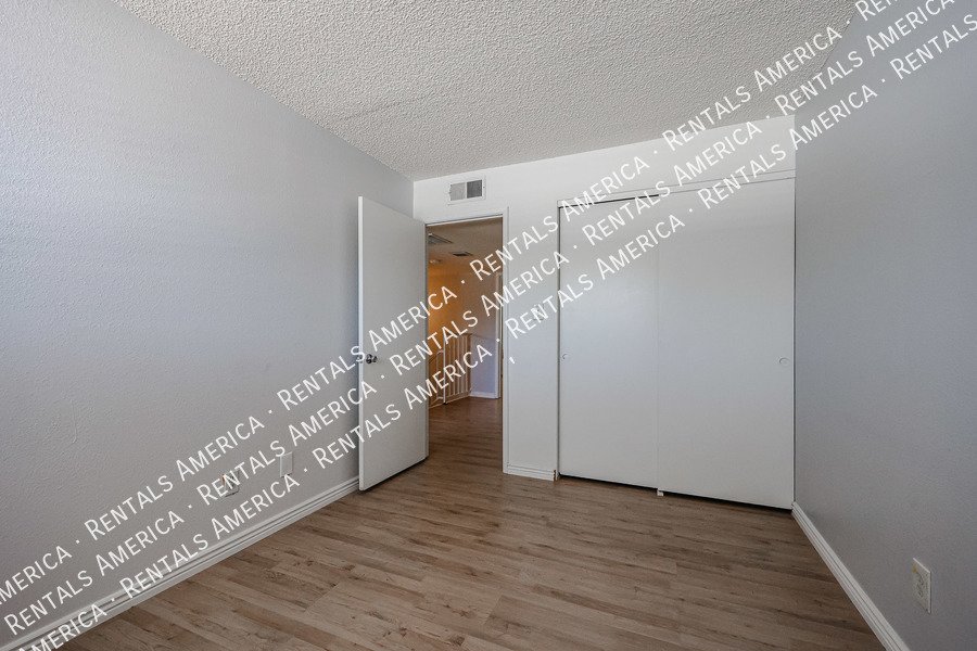 Move in Ready & Special Offer! property image