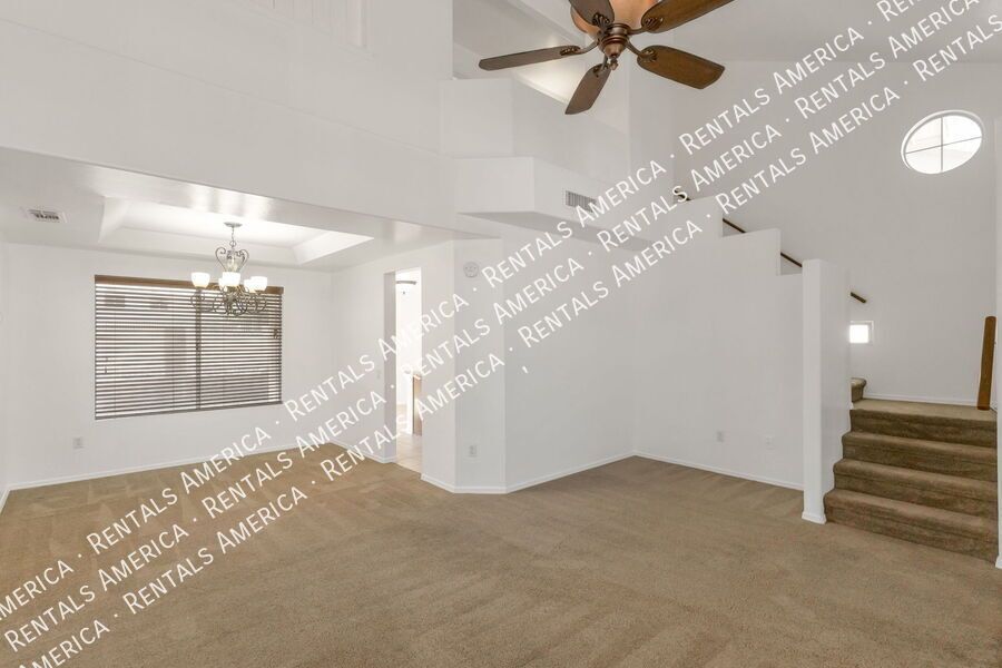Beautiful 3 Bed/2.5 Bath in Chandler! property image