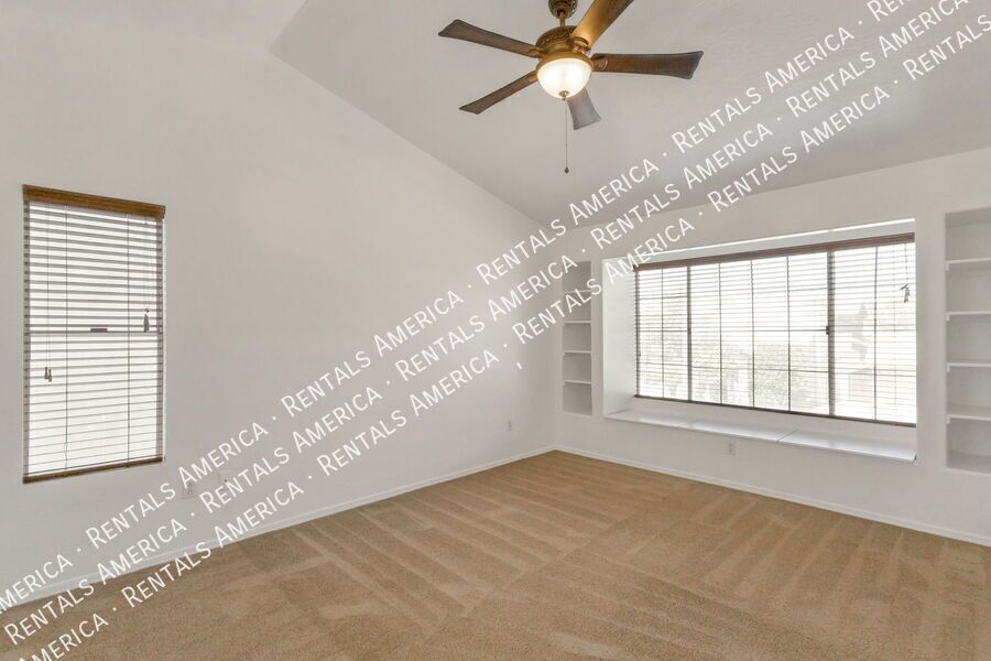 Beautiful 3 Bed/2.5 Bath in Chandler! property image