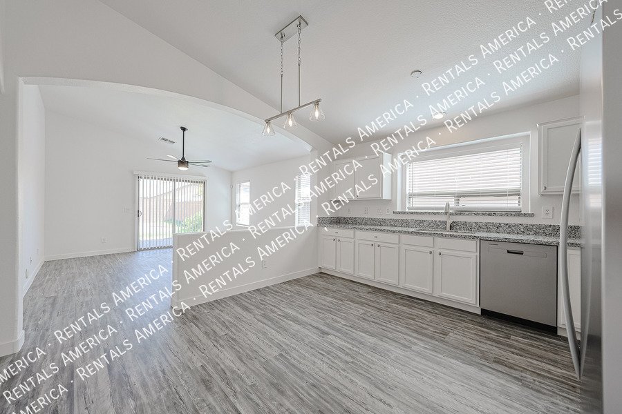 ***1/2 off 1st months rent if move in 05/15/26 on 12-mth lease*** property image