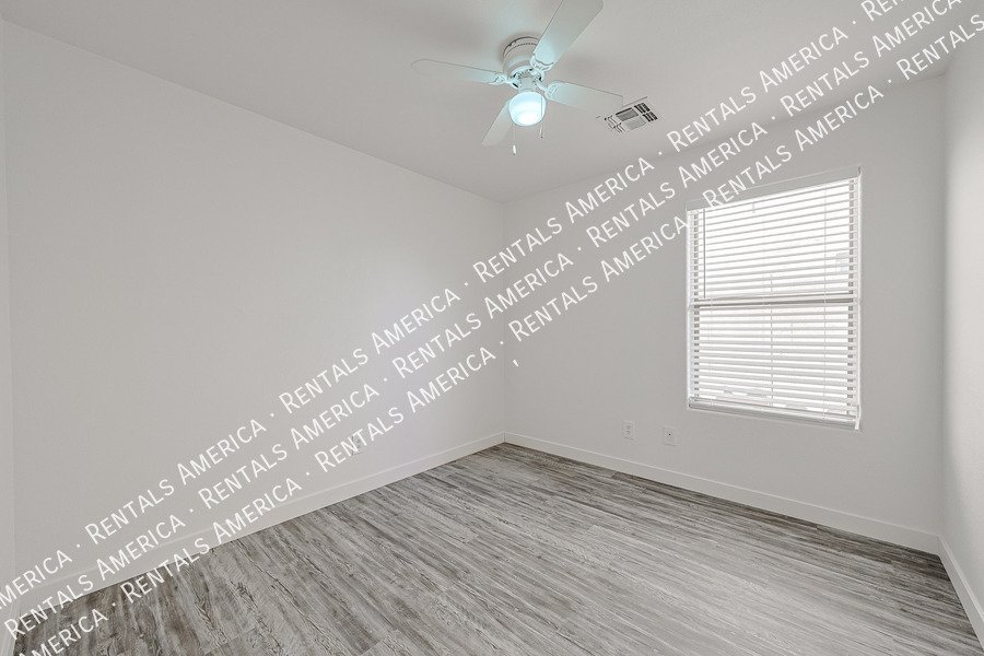 ***1/2 off 1st months rent if move in 05/15/26 on 12-mth lease*** property image