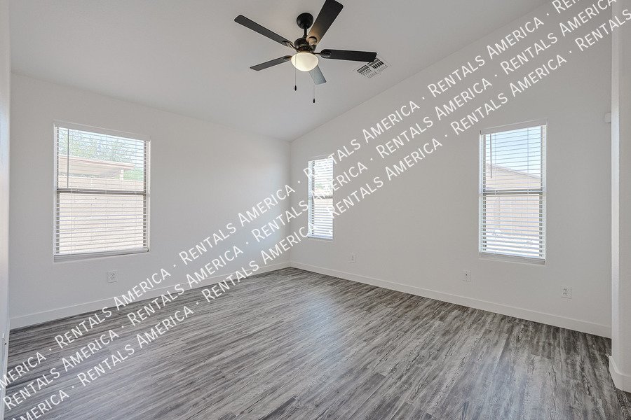 ***1/2 off 1st months rent if move in 05/15/26 on 12-mth lease*** property image