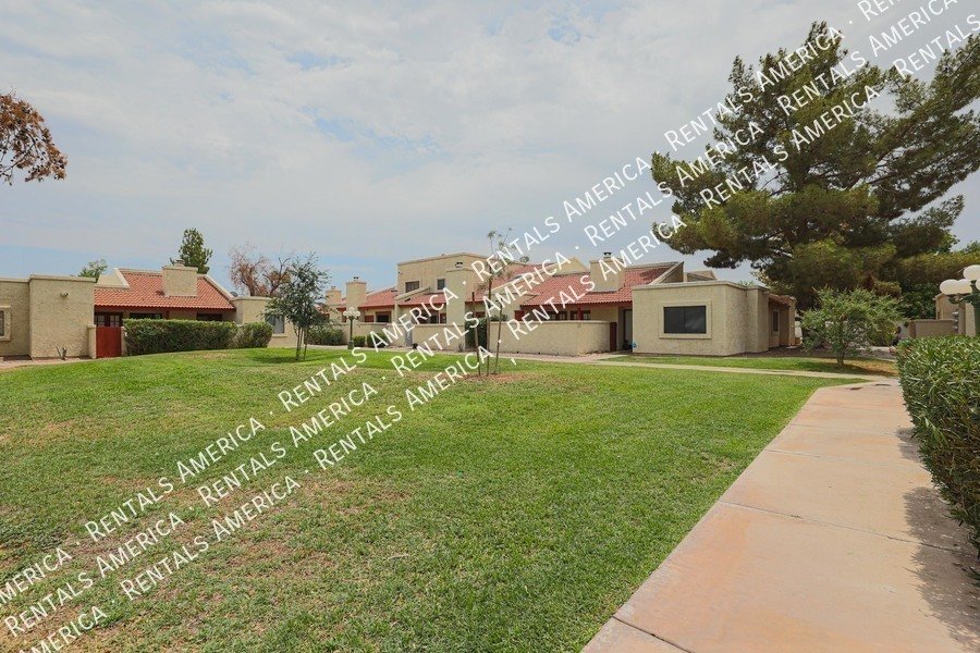 COMING SOON! Cute 2 Bed 2 Bath Townhome in Tempe! This s a Must-See! property image