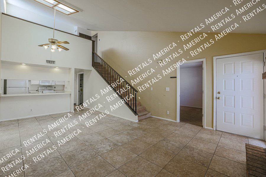 COMING SOON! Cute 2 Bed 2 Bath Townhome in Tempe! This s a Must-See! property image