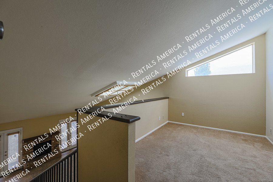 COMING SOON! Cute 2 Bed 2 Bath Townhome in Tempe! This s a Must-See! property image