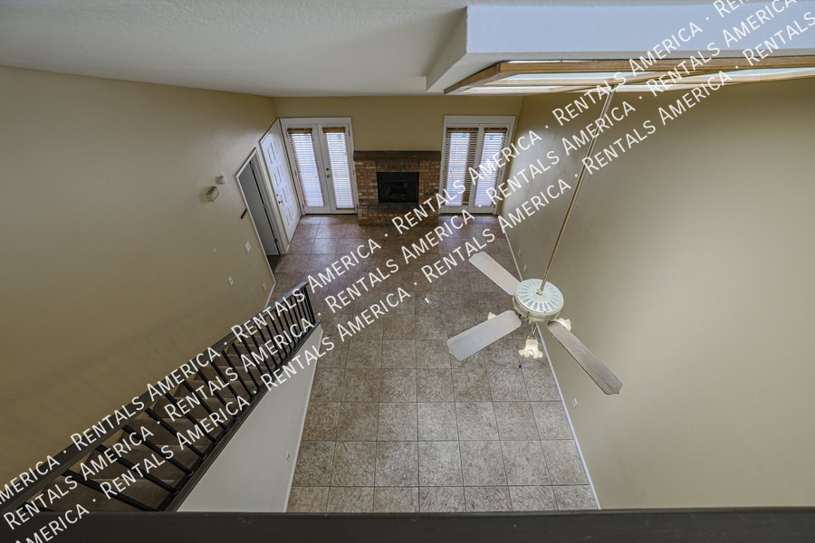 COMING SOON! Cute 2 Bed 2 Bath Townhome in Tempe! This s a Must-See! property image