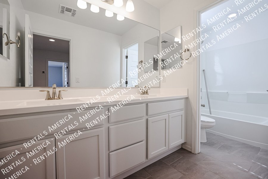 Very Nice Taylor Morrison home! property image
