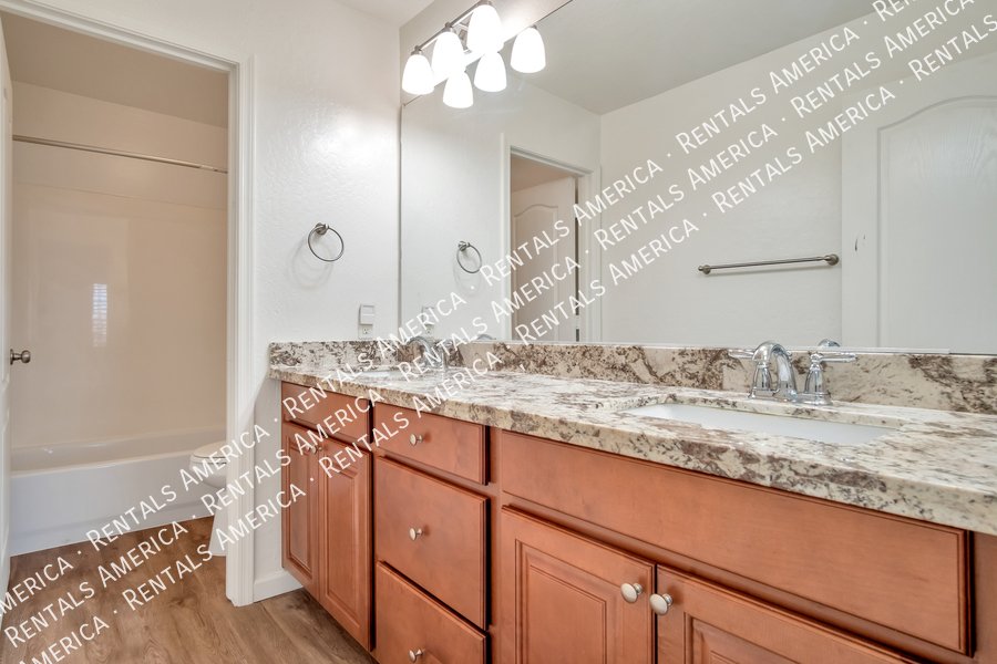 COMING SOON! Beautiful 4BD 3BA home with Loft located in Chandler! property image