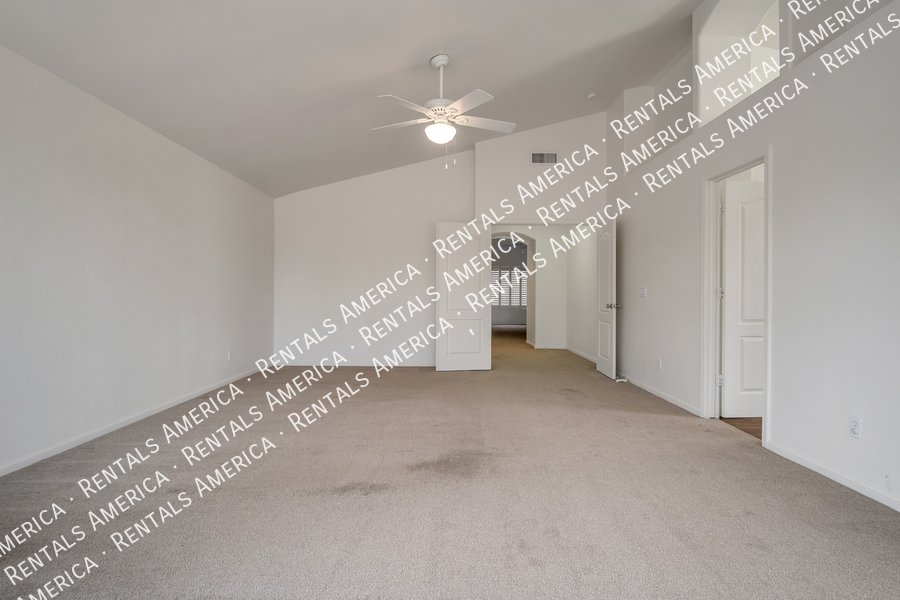 COMING SOON! Beautiful 4BD 3BA home with Loft located in Chandler! property image