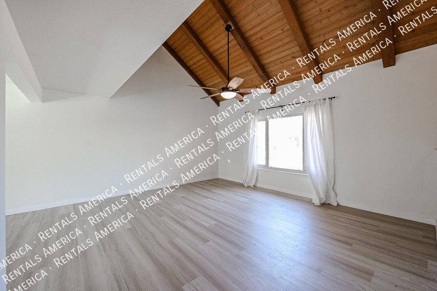 NO HOA, 4-bedroom, 3 bath w/ Private pool! property image