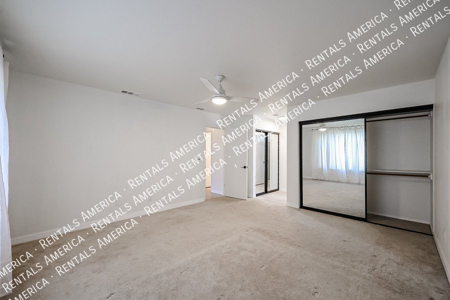 NO HOA, 4-bedroom, 3 bath w/ Private pool! property image