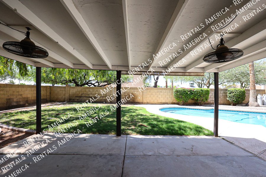 NO HOA, 4-bedroom, 3 bath w/ Private pool! property image