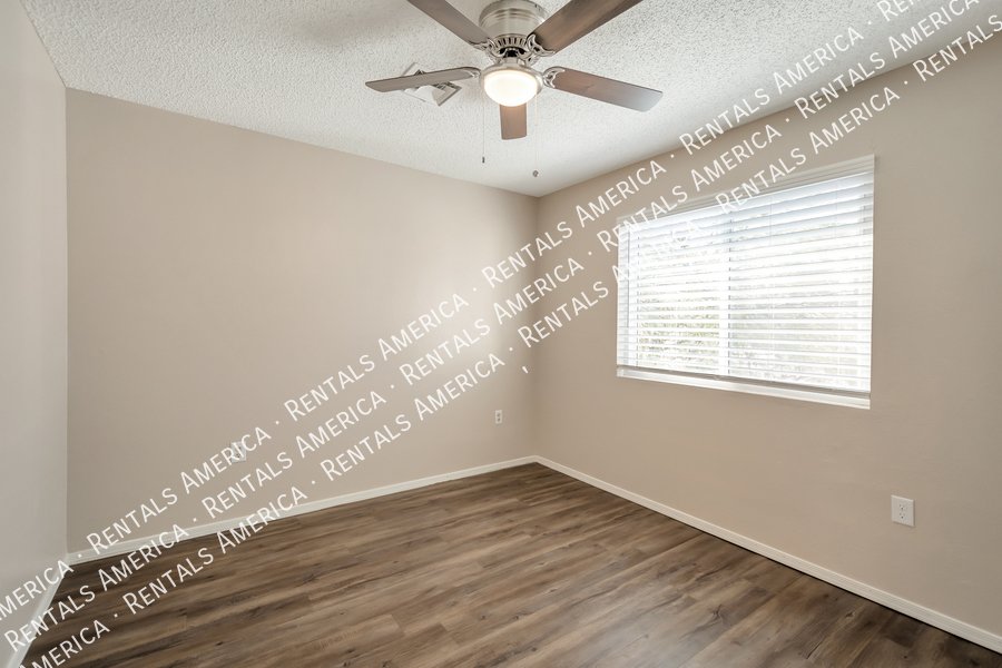 Location Location!!  3 bed 2.5 baths- 2 weeks free with 13-month Lease property image