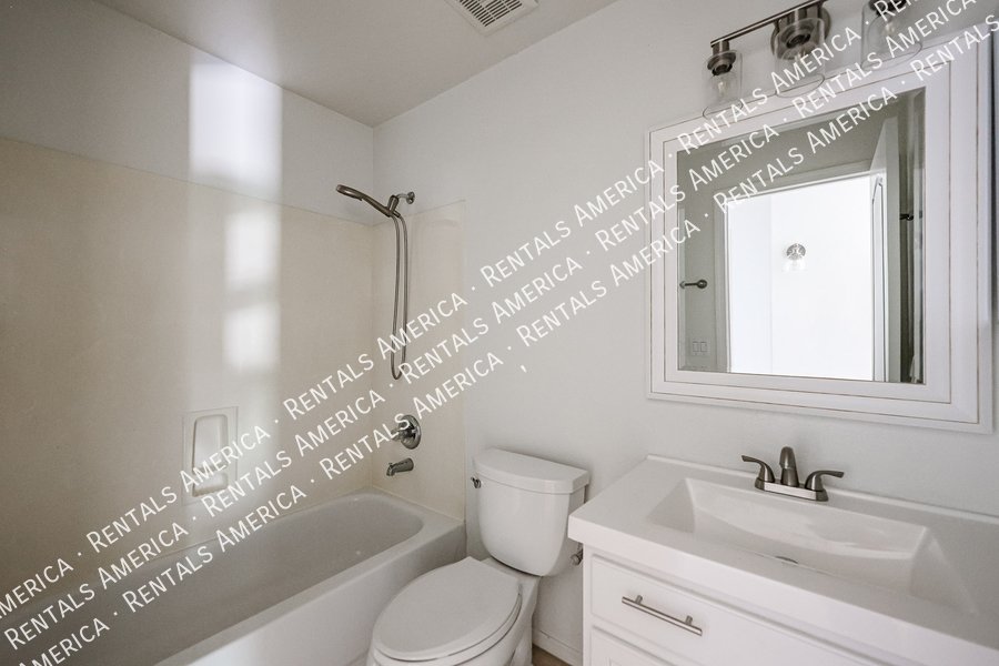 Coming Soon- Occupied through 5/31/26Charming corner home 3 Bed 2 Bath property image