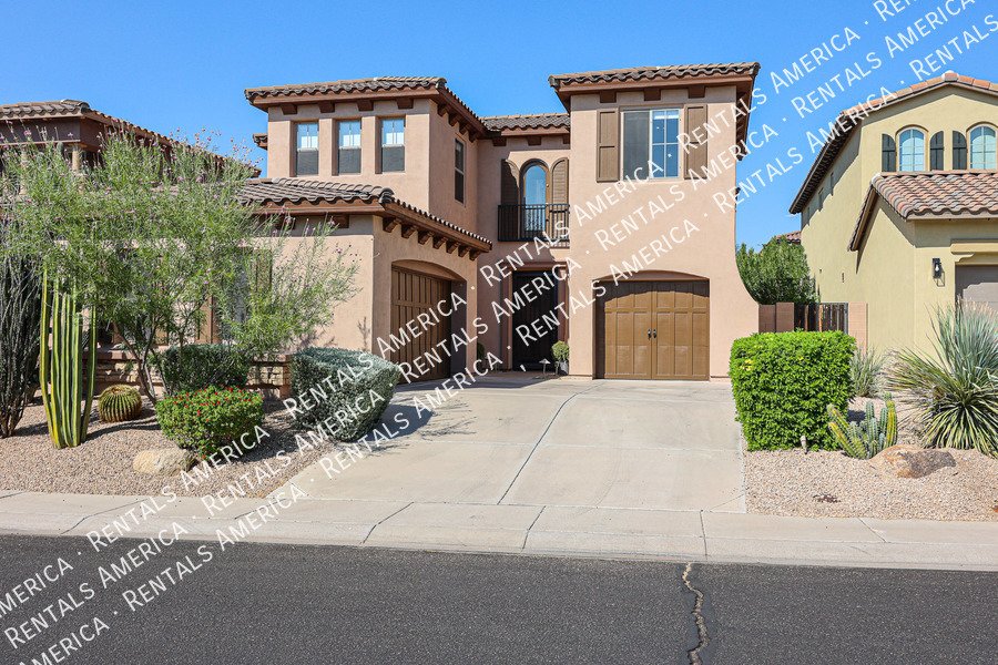 Upscale 4 Bedroom Home in Desert Ridge property image