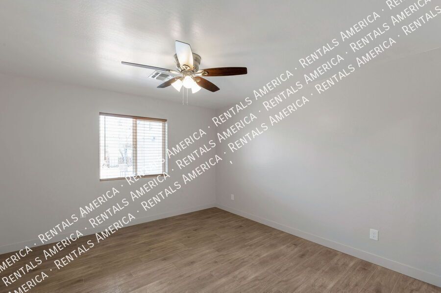 *Get 2 weeks free rent with a signed 12 month lease!* property image