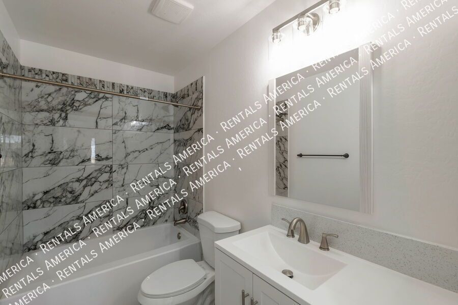 *Get 2 weeks free rent with a signed 12 month lease!* property image