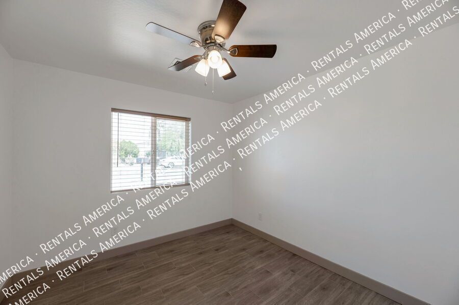 *Get 2 weeks free rent with a signed 12 month lease!* property image
