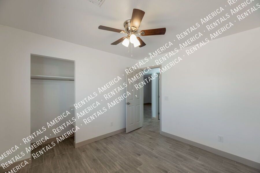 *Get 2 weeks free rent with a signed 12 month lease!* property image