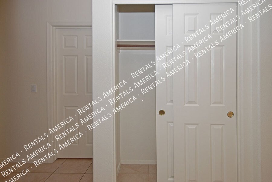 3+ Bedroom / 2 Bath Home in Litchfield Park property image